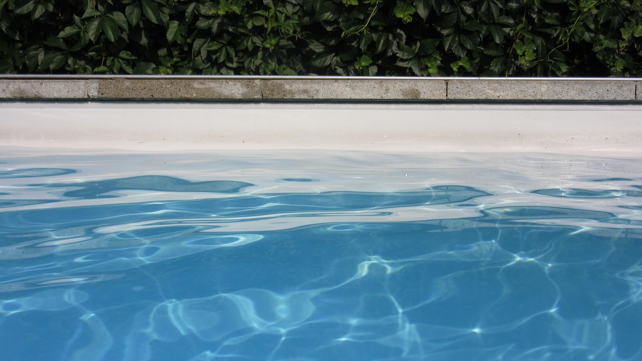 Pool verliert Wasser